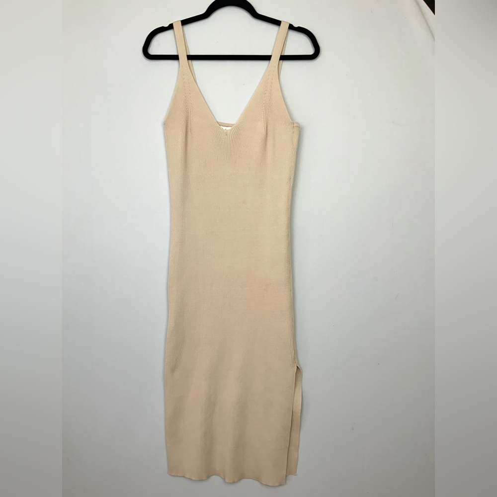 Hunter & Brown Sz Large Beige Oatmeal Ribbed Knit Sleeveless Bodycon Midi Dress
